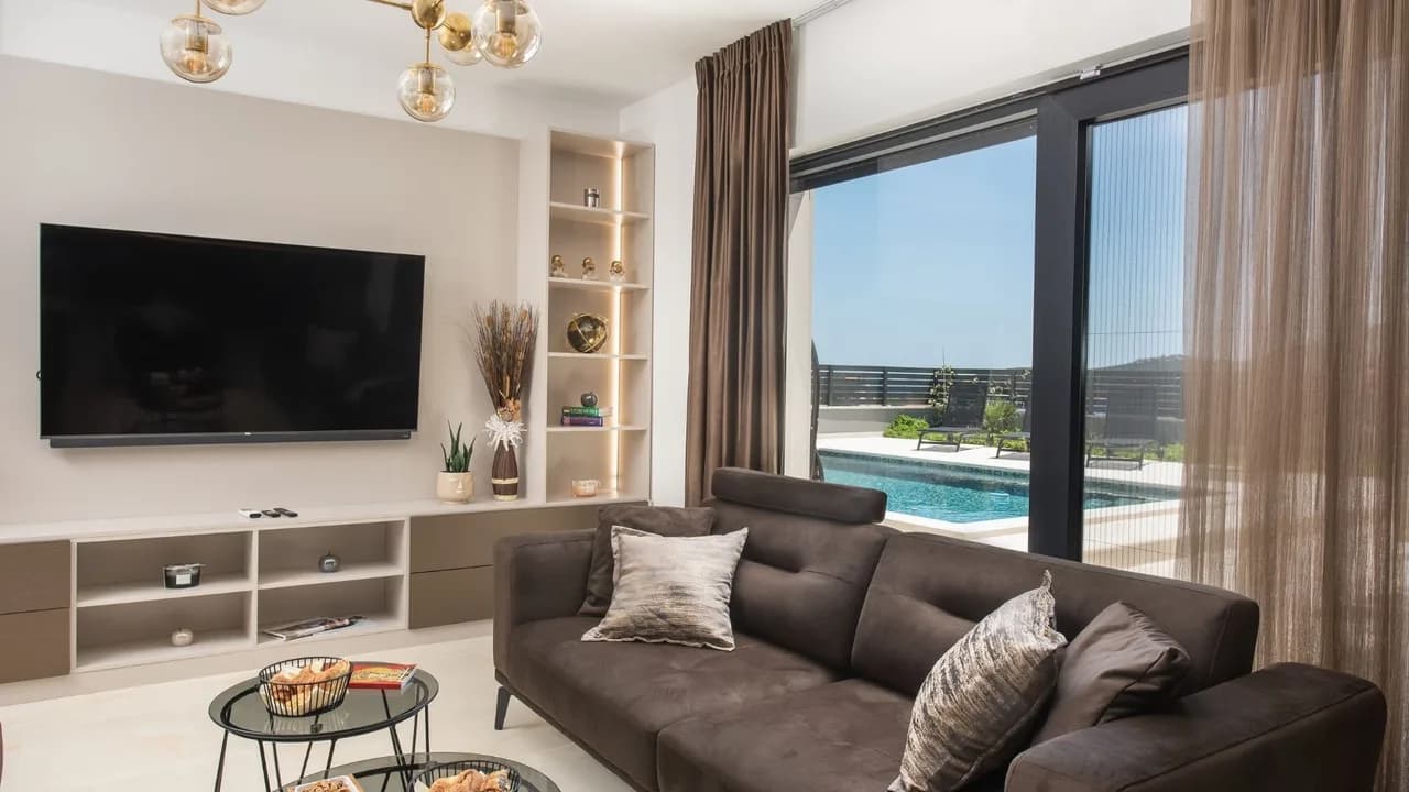 Sun-kissed Villa With Relaxing Spaces photo 3