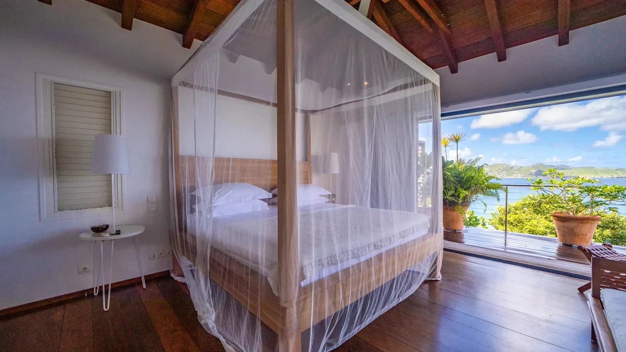 Cozy Villa With Ocean and Sunset Views photo 3