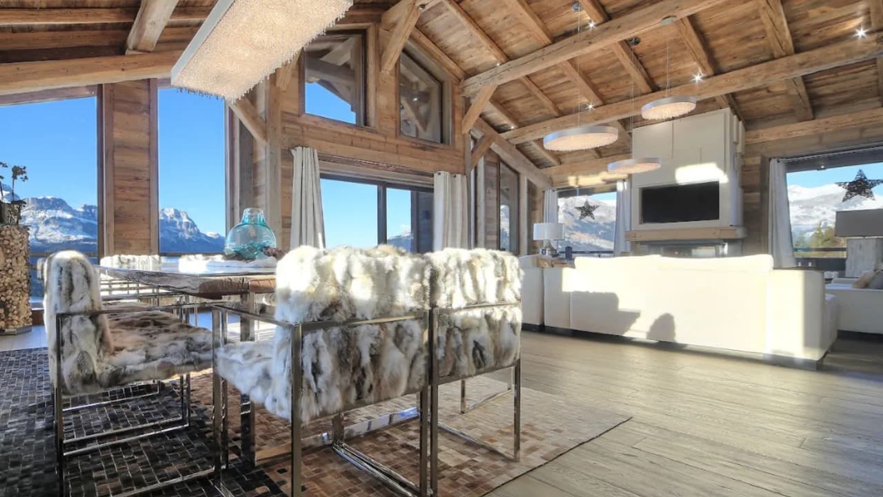 Modern Chalet With Glass Walkway Feature photo 3