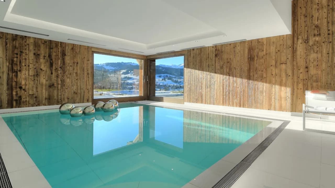 Modern Chalet With Glass Walkway Feature photo 4