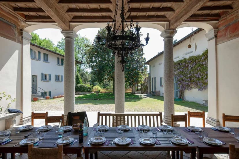 Stunning Historic Villa With Lake Varese View