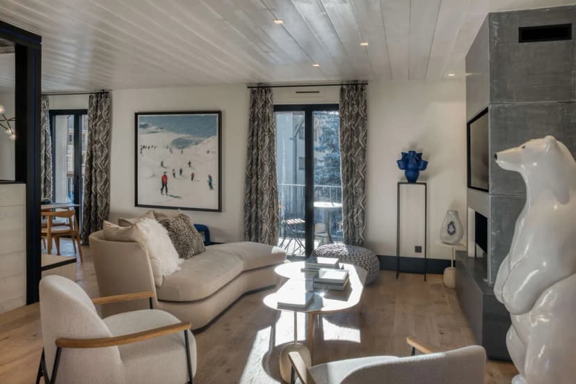 Stylish Ski Retreat Steps From Village