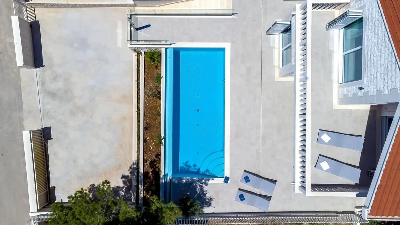 Private Haven With Mediterranean Charm photo 4