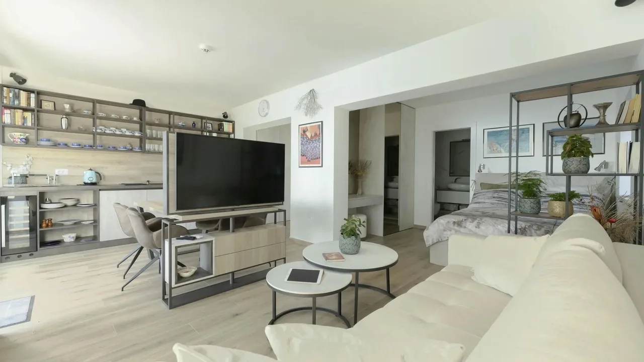 Luxury Haven for Relaxation Seekers photo 2