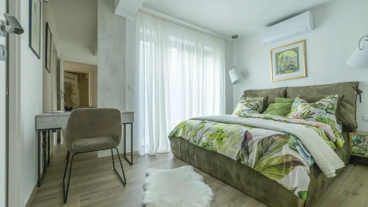 Luxury Haven for Relaxation Seekers photo 3