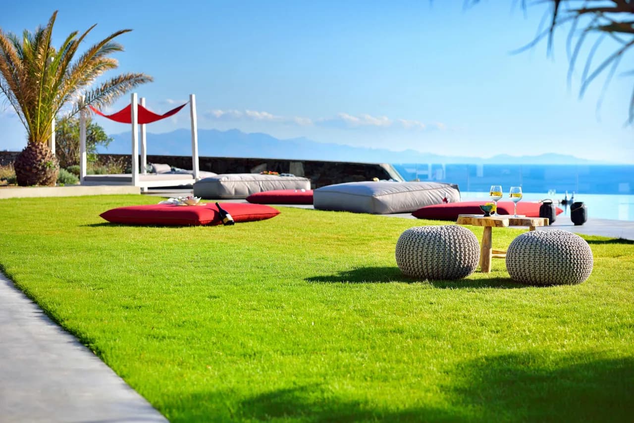 Lavish Mykonos Resort With Infinity Pools photo 4