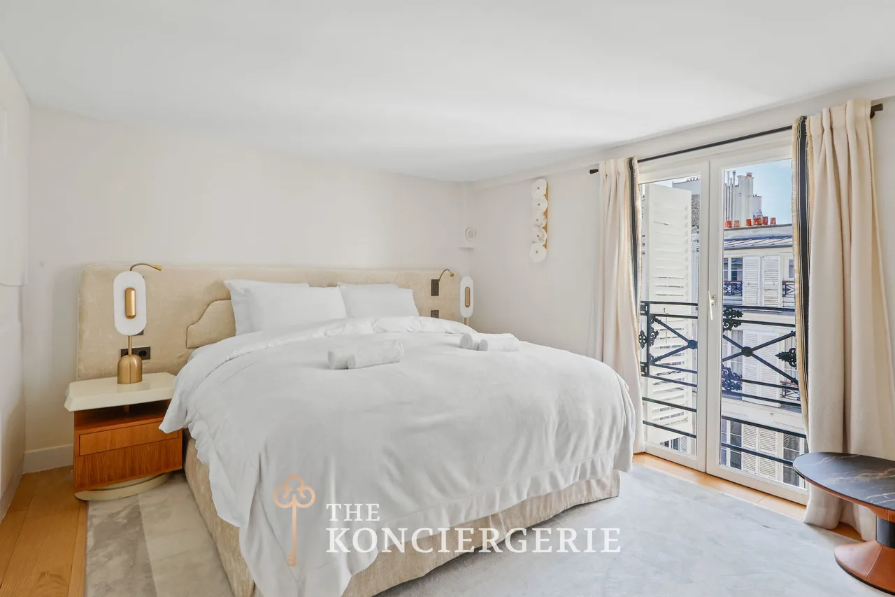 Air-Conditioned Two Bedroom Apartment in Paris photo 2
