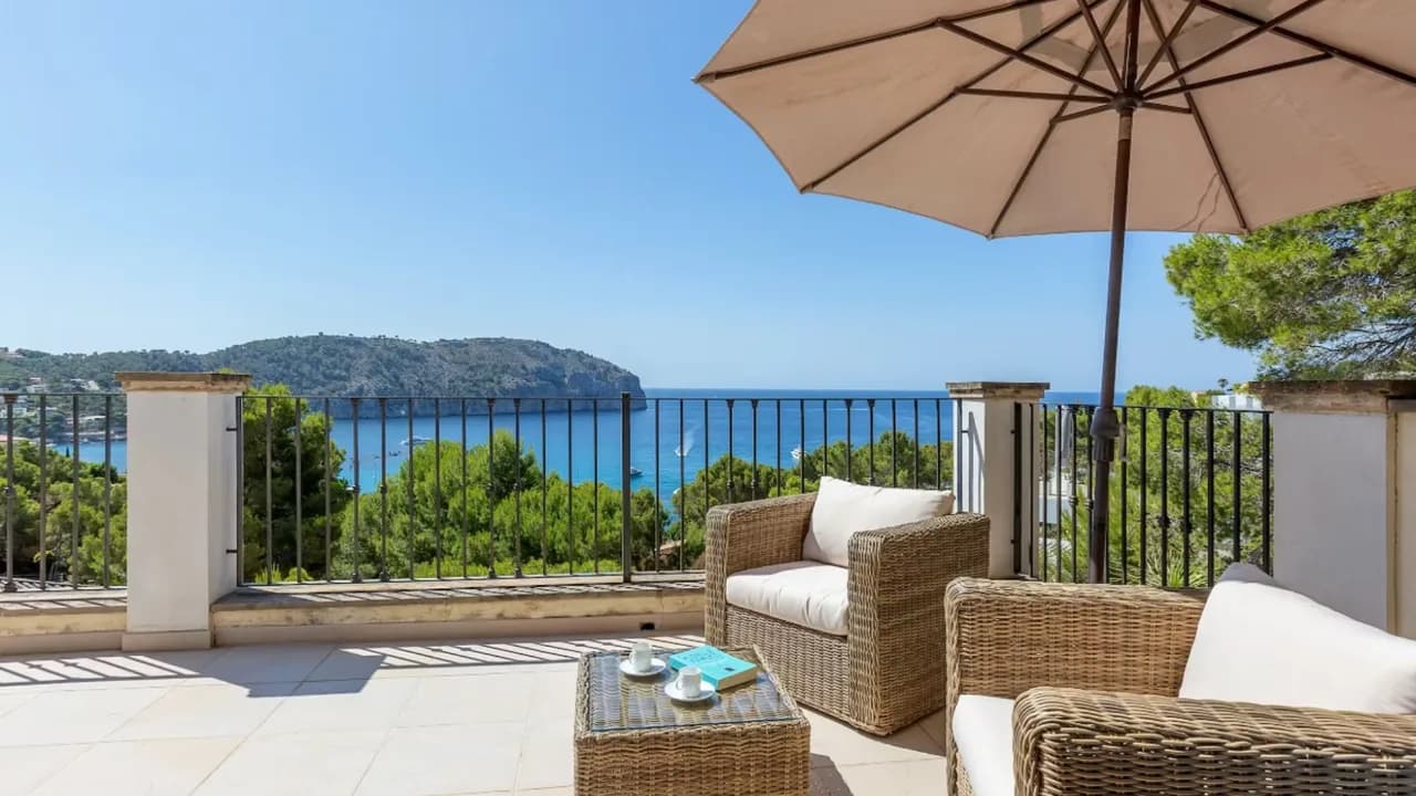 Stunning Sea View Villa With Pool photo 4
