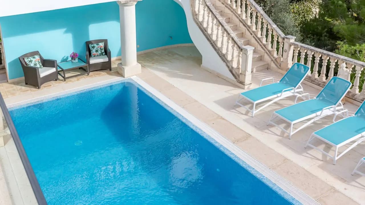 Luxurious Villa With Private Pool & Sauna photo 5