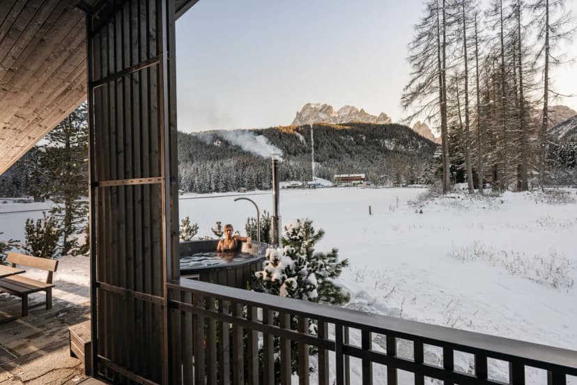 Stunning Chalet With Fun Pool and Sauna