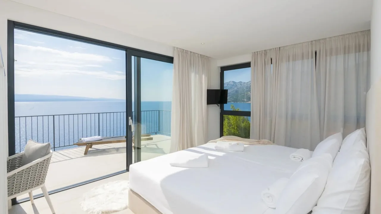 Idyllic Adriatic Retreat With Jacuzzi photo 3