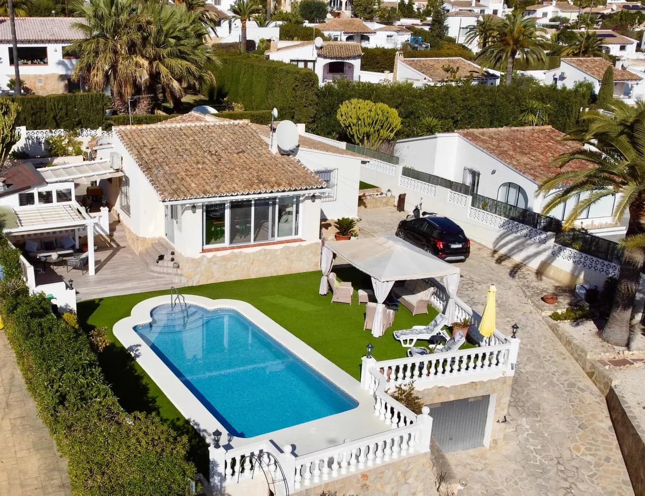 Air-Conditioned Villa with Pool in Moraira, Costa Blanca photo 3