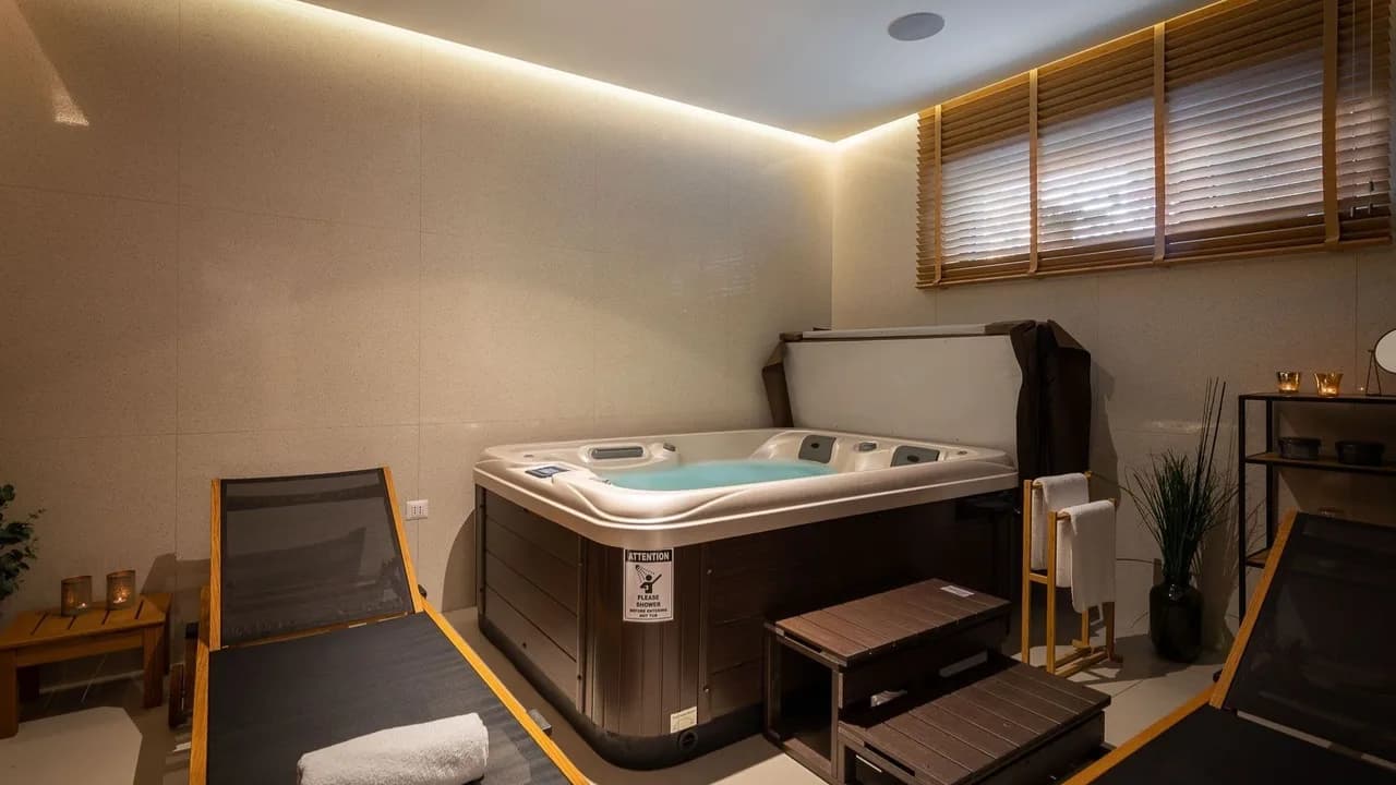 Premium Beachfront Getaway in Murter photo 4