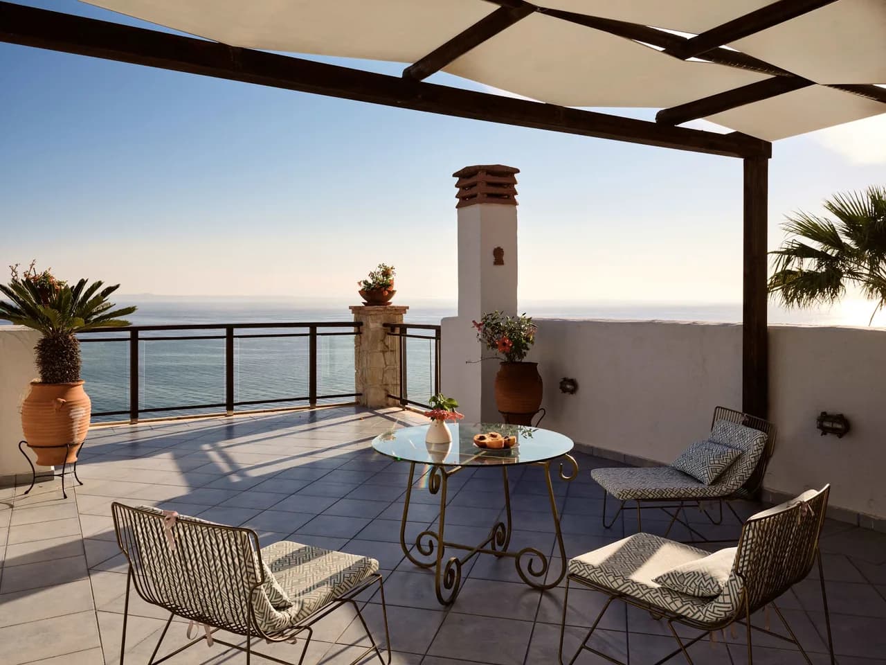 Tranquil Seaside Escape In Vasilikos photo 2