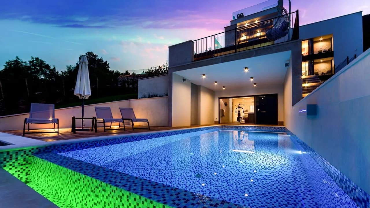Prestigious Villa Overlooking Adriatic photo 5
