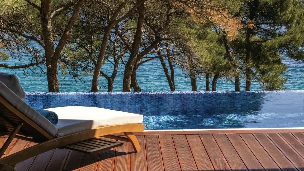 Rejuvenating Escape With Wellness Programs photo 4