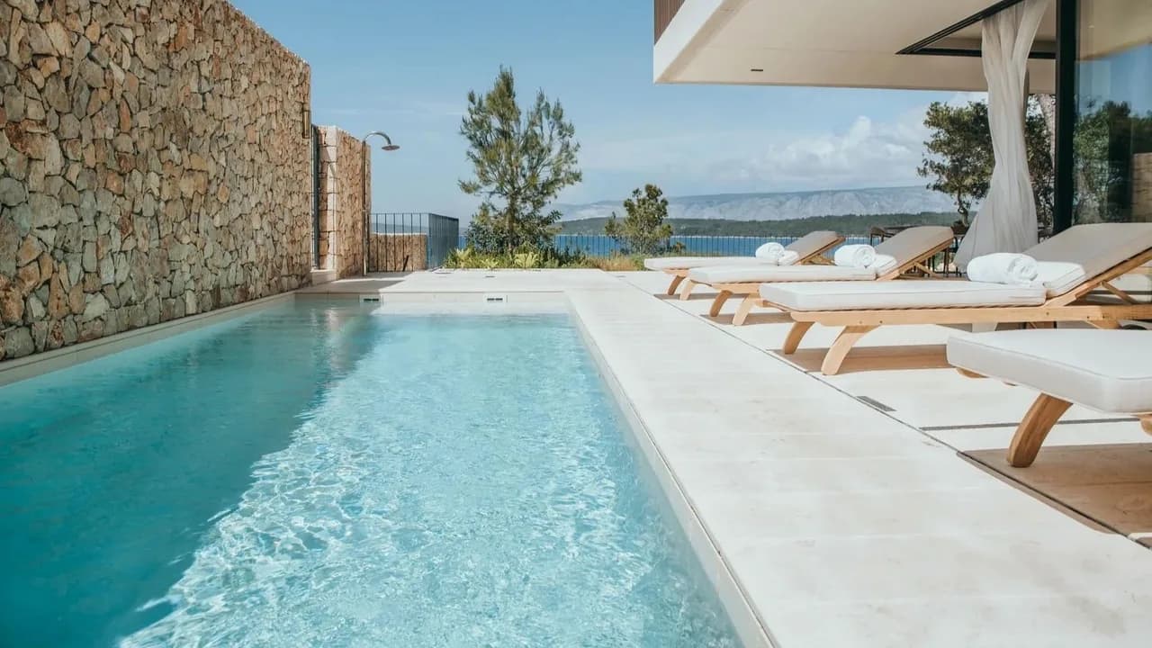 Unmatched Elegance With Private Beach photo 4
