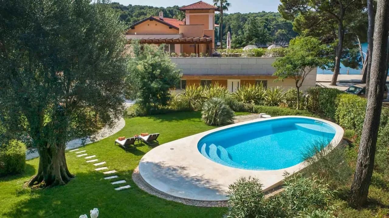 Unmatched Luxury in Čikat Bay photo 4
