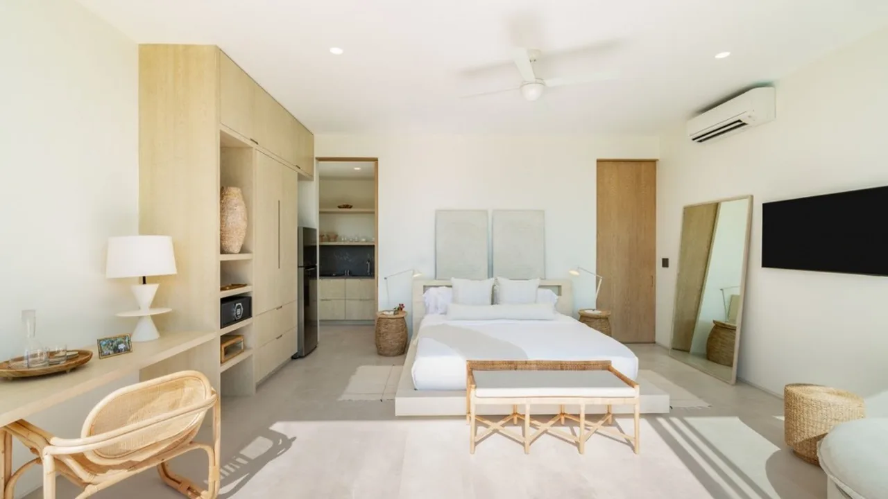 Serene Beach Villa With Heated Pools photo 3