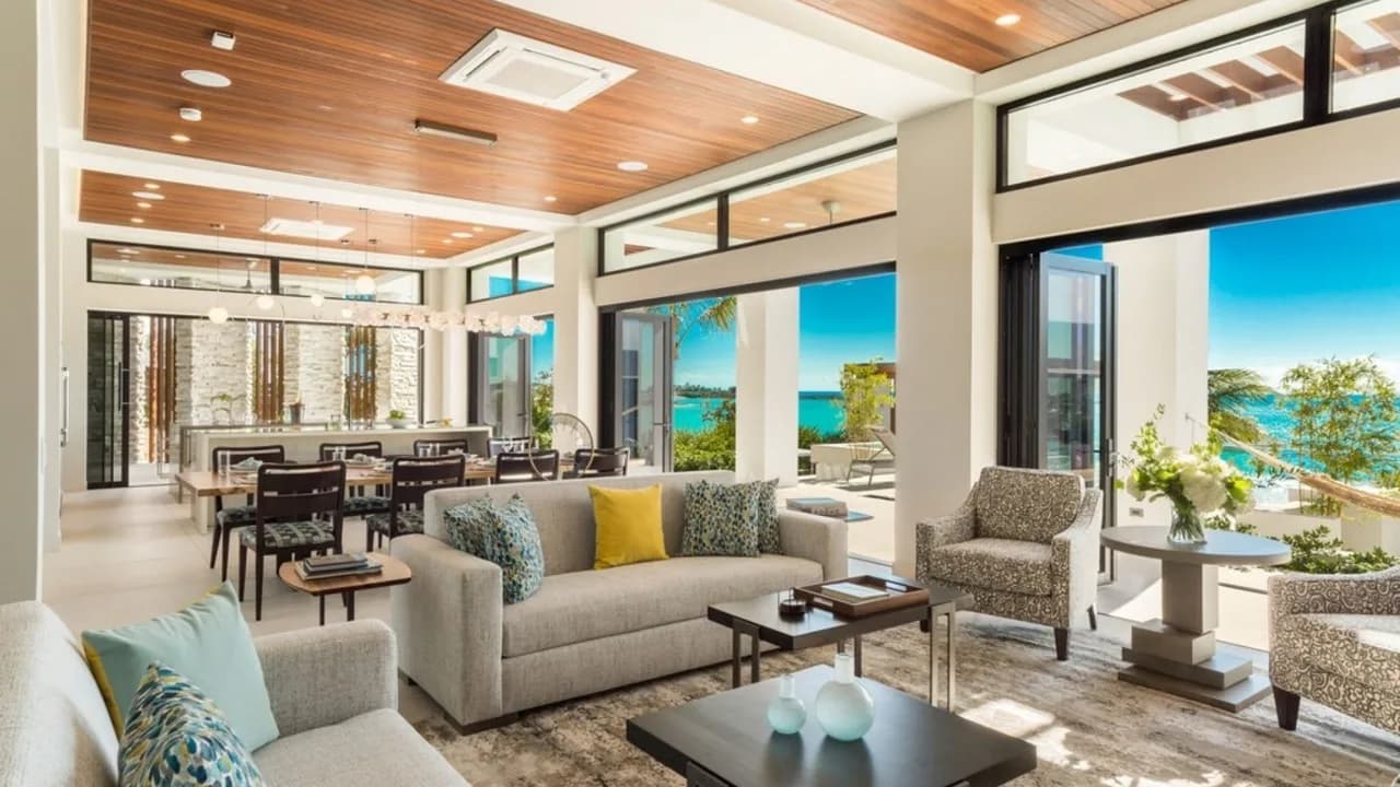 Luxury Villa With Exclusive Ocean Access photo 2