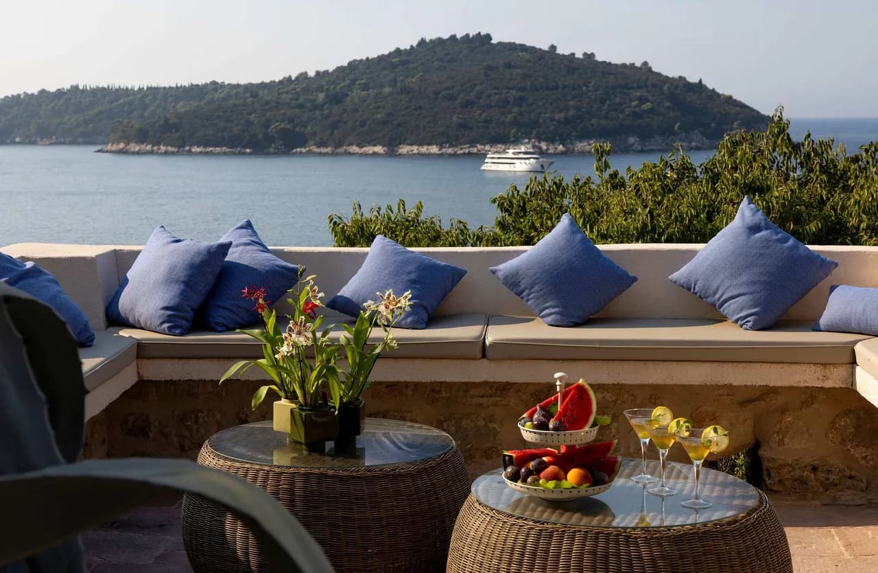 Mediterranean Villa With Breathtaking Sea Views photo 4