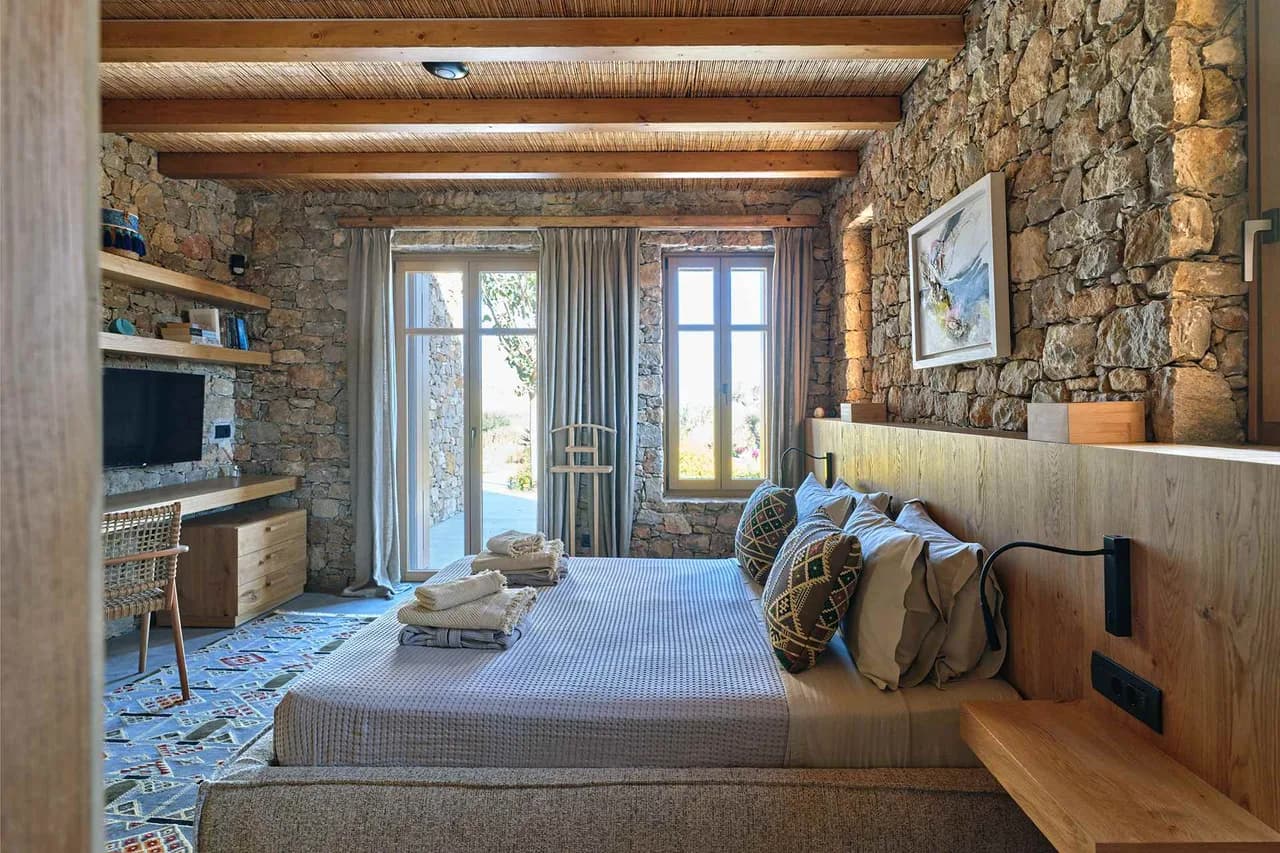 Charming Stone-built Countryside Retreat photo 3
