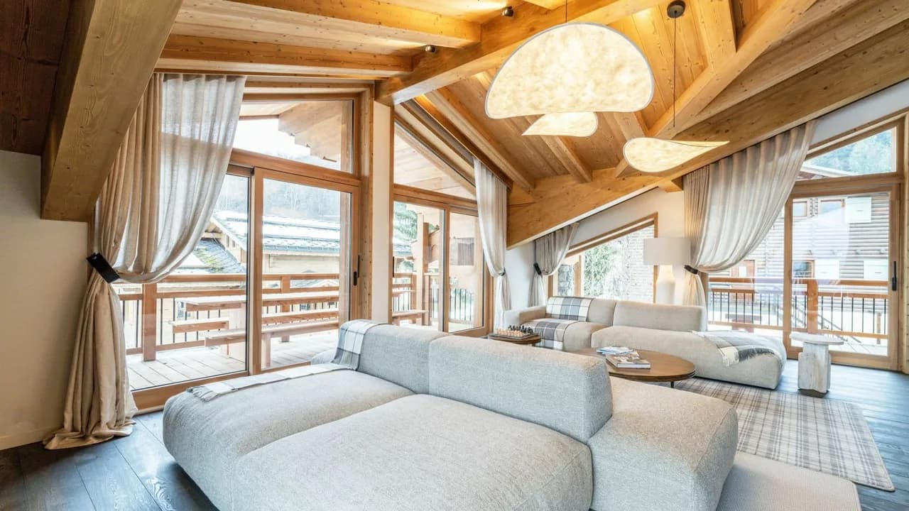 Elegant Alpine Chalet with Mountain Views
