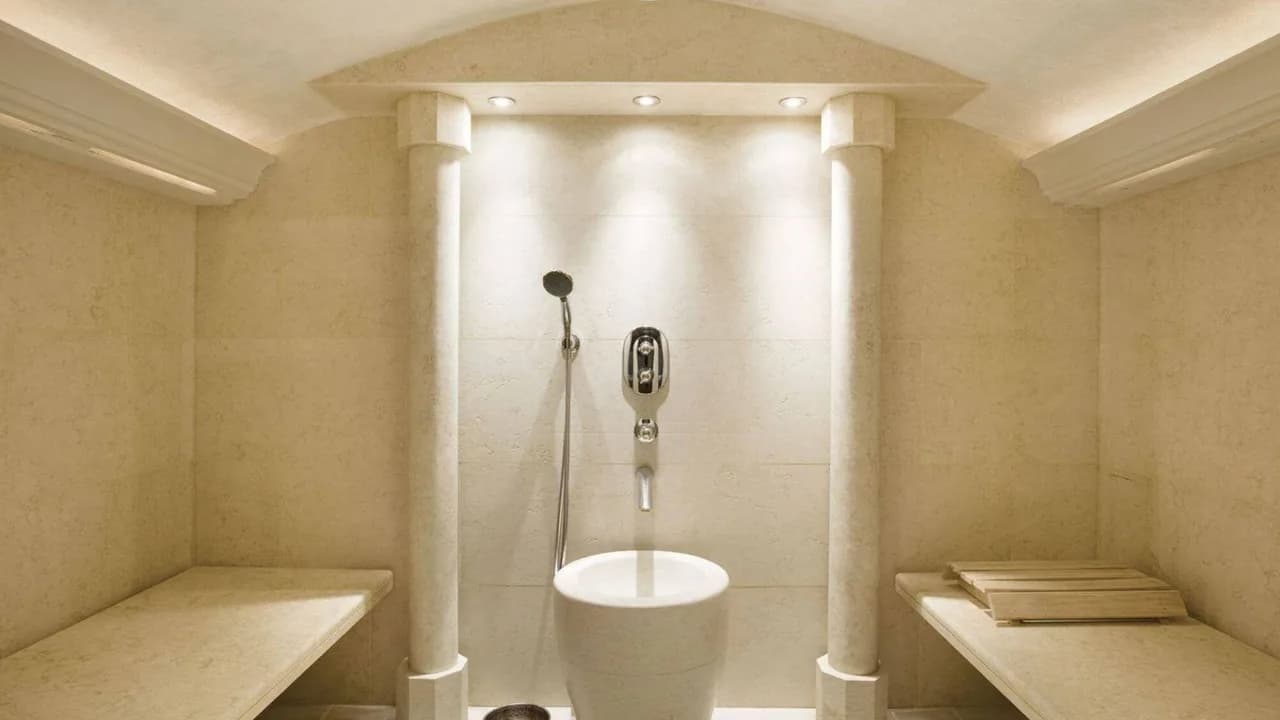 Luxury Chalet With Jacuzzi and Sauna photo 3