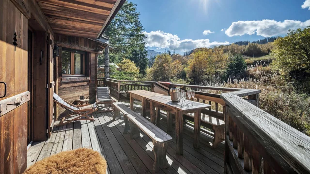 Luxurious Courchevel Chalet Near Slopes photo 3