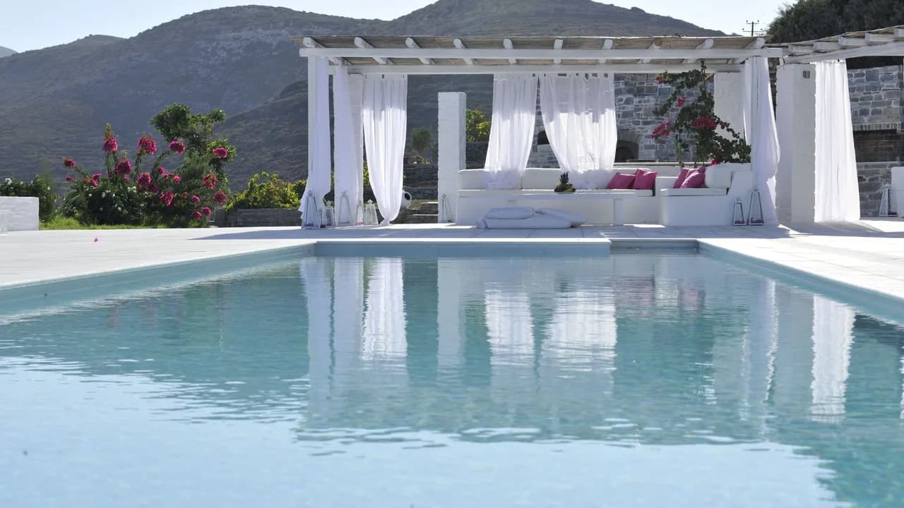 Relaxing Getaway Near Paros Beaches photo 4