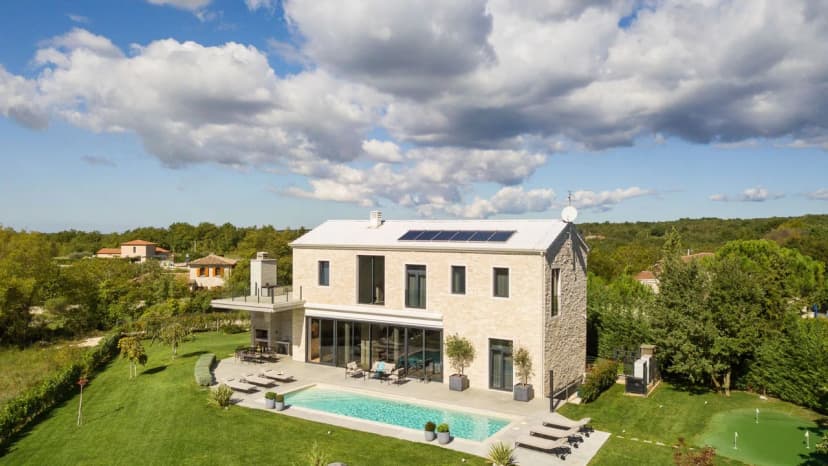 Elegant Retreat Near Poreč Coast