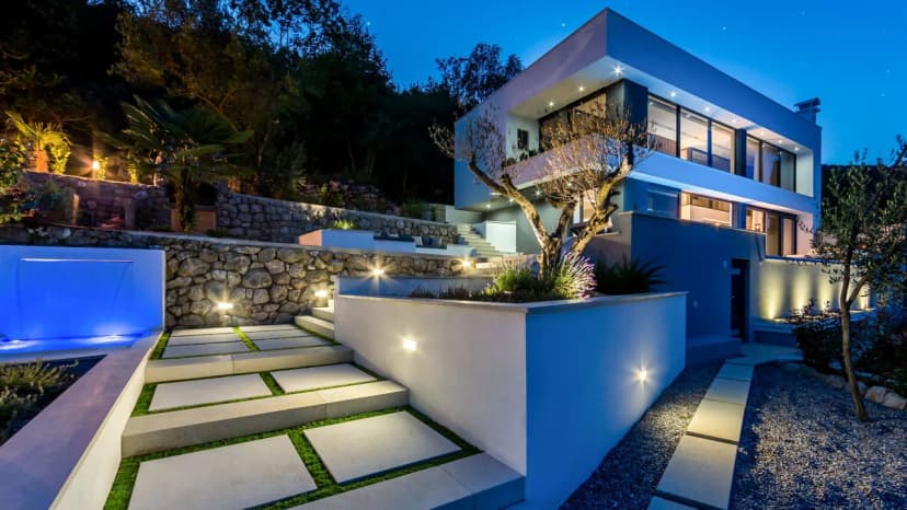 Luxurious Accommodation Near Medveja Beach