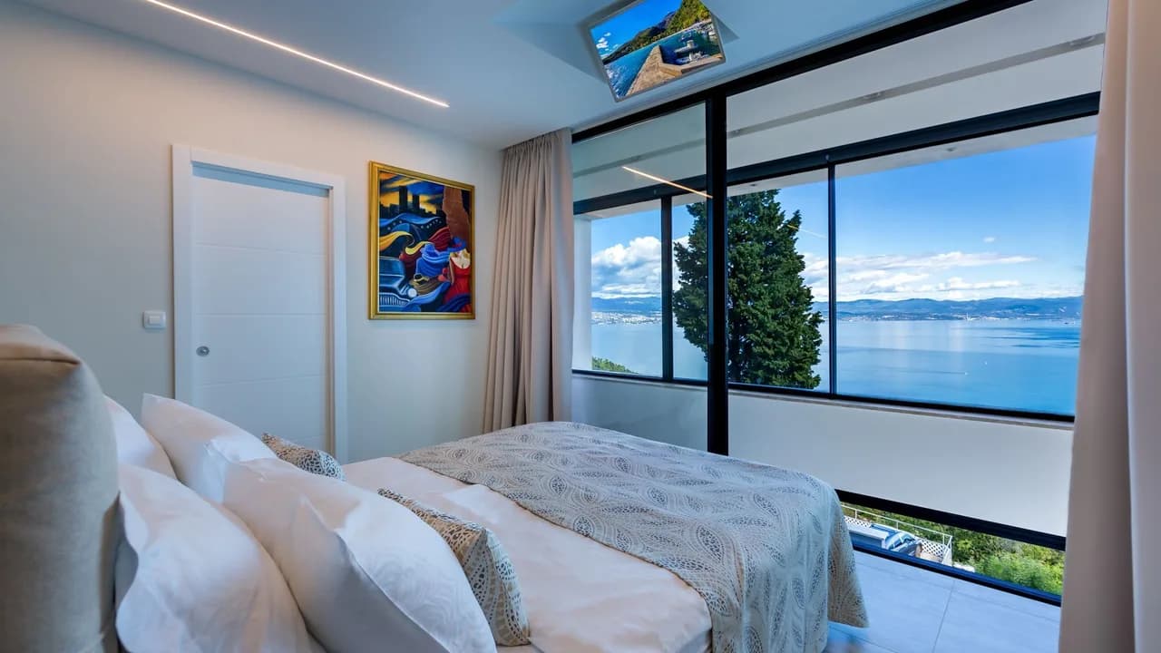 Luxurious Accommodation Near Medveja Beach photo 3