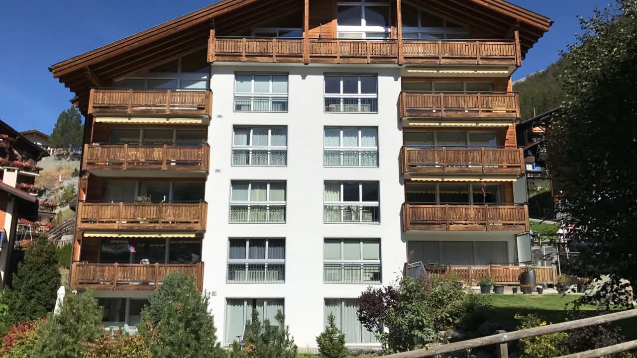 Chic Apartment With Spectacular Mountain Views in Zermatt photo 5
