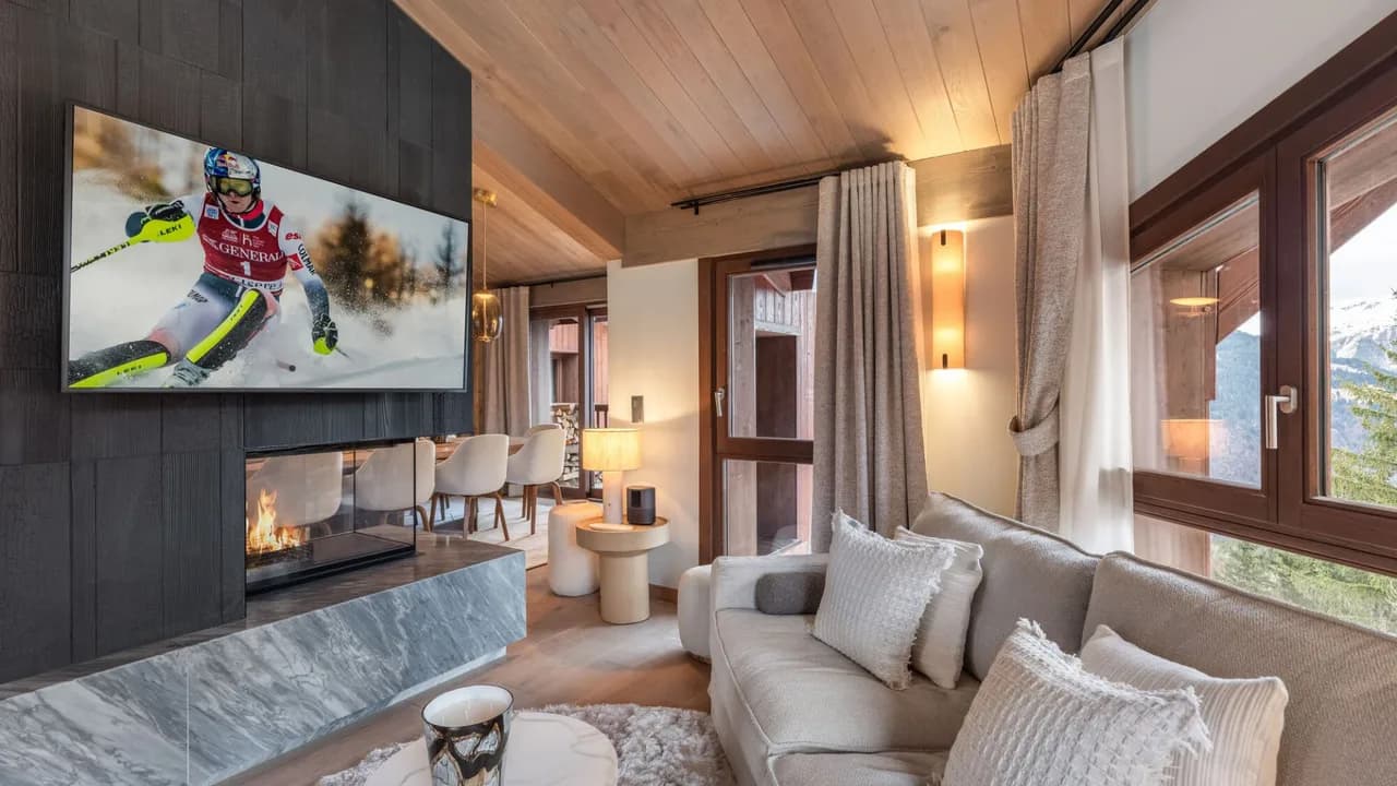 Cozy Chalet With Private Spa Retreat