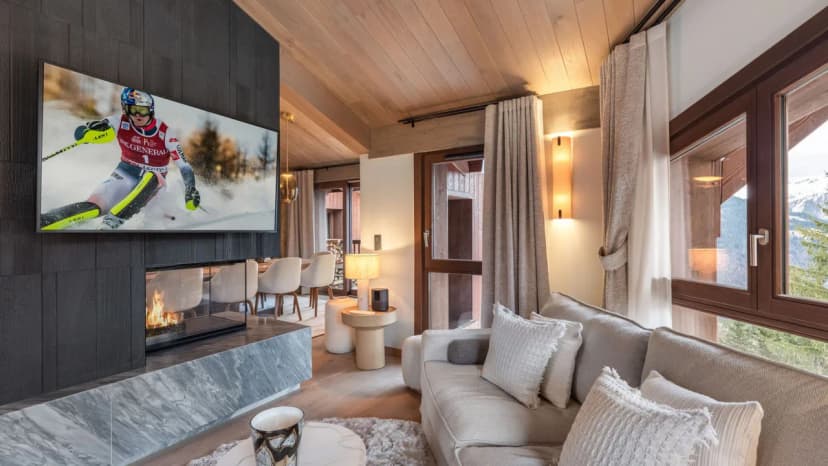 Cozy Chalet With Private Spa Retreat