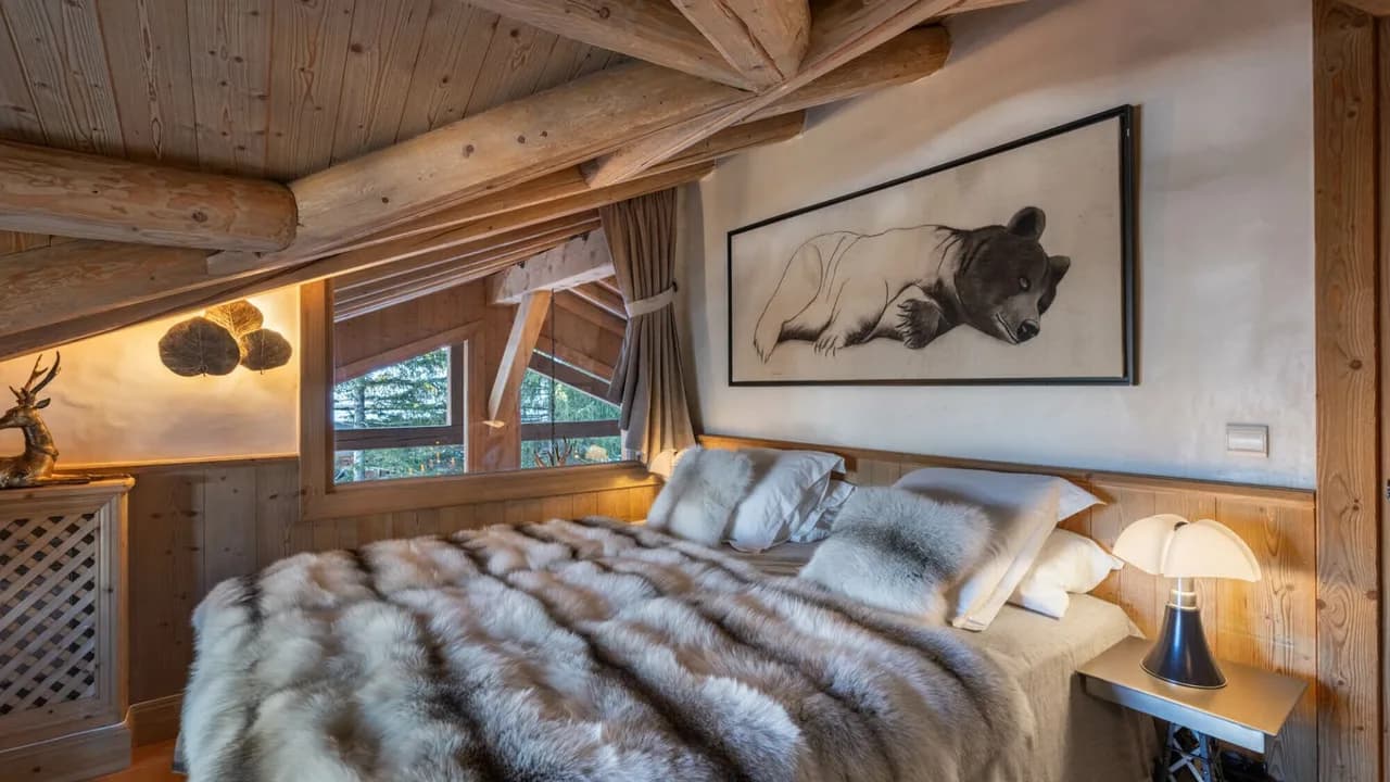 Cozy Mountain Chalet With Outdoor Jacuzzi photo 2