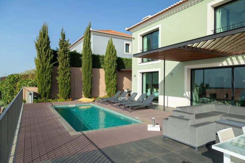 Private Pool & Ocean Views in Prazeres Villa
