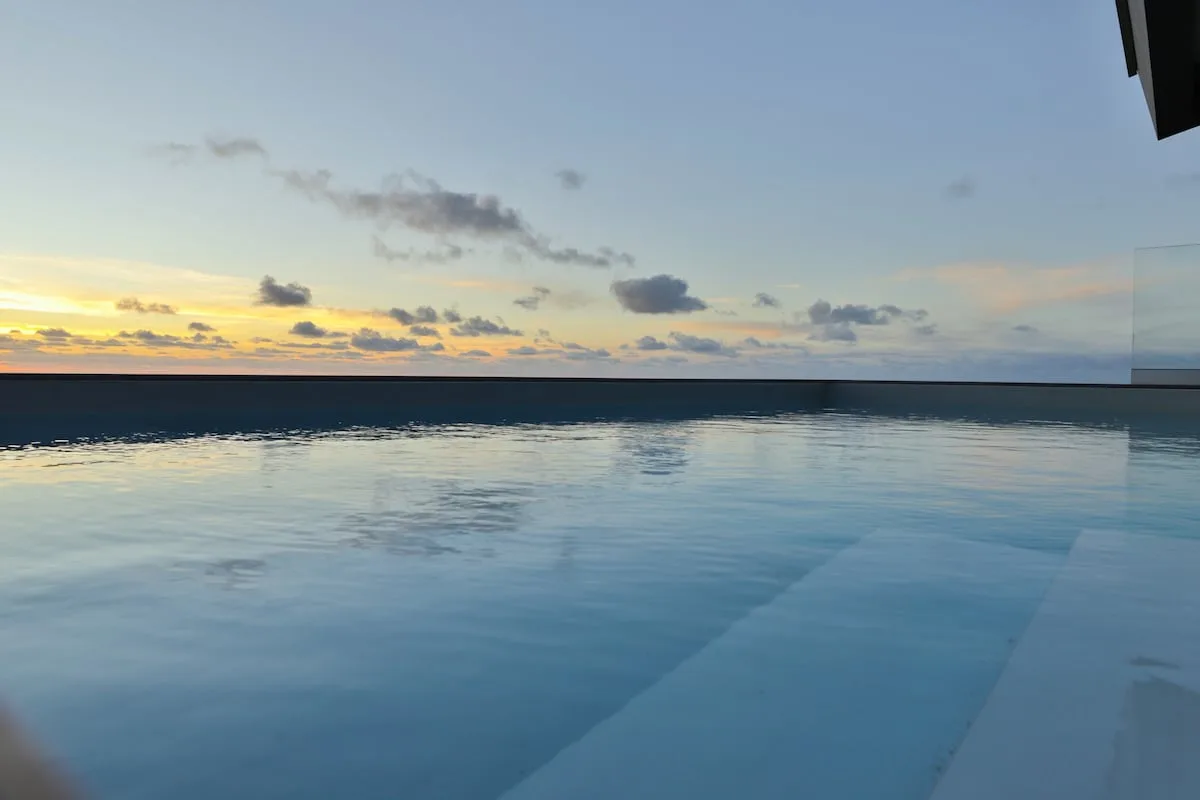 Oceanfront Private Pool Villa in Madeira photo 4