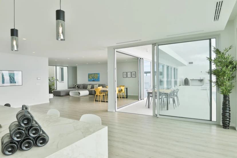 Ocean View Villa with Heated Pool in Madeira