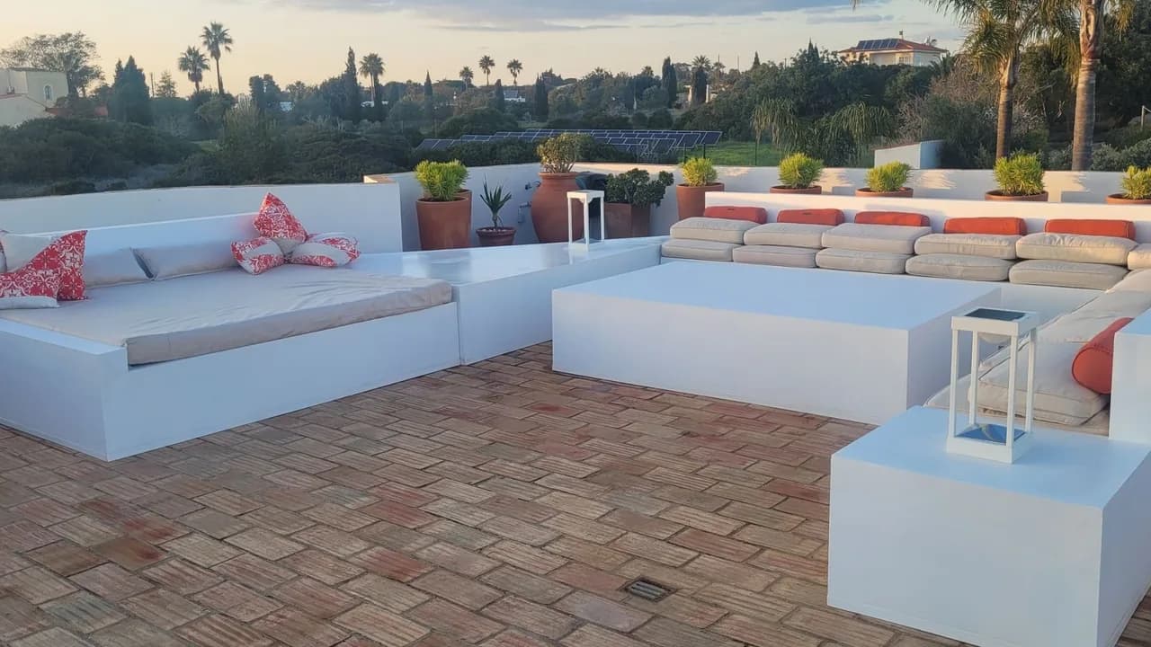 Charming Villa with Pool & Scenic Garden photo 4