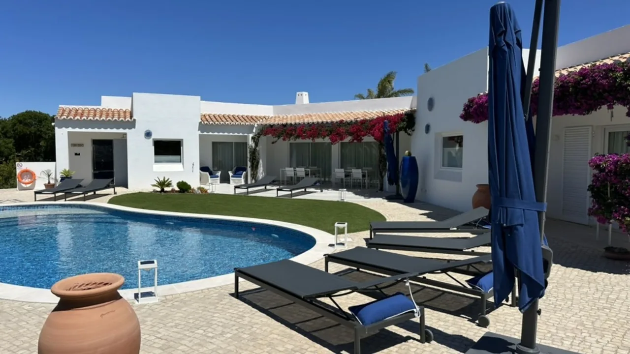 Charming Villa with Pool & Scenic Garden photo 5