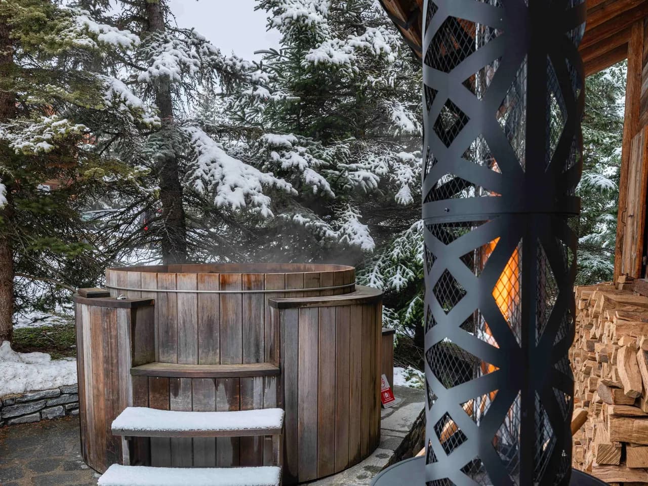 Serene Mountain Retreat With Private Hot Tub photo 3