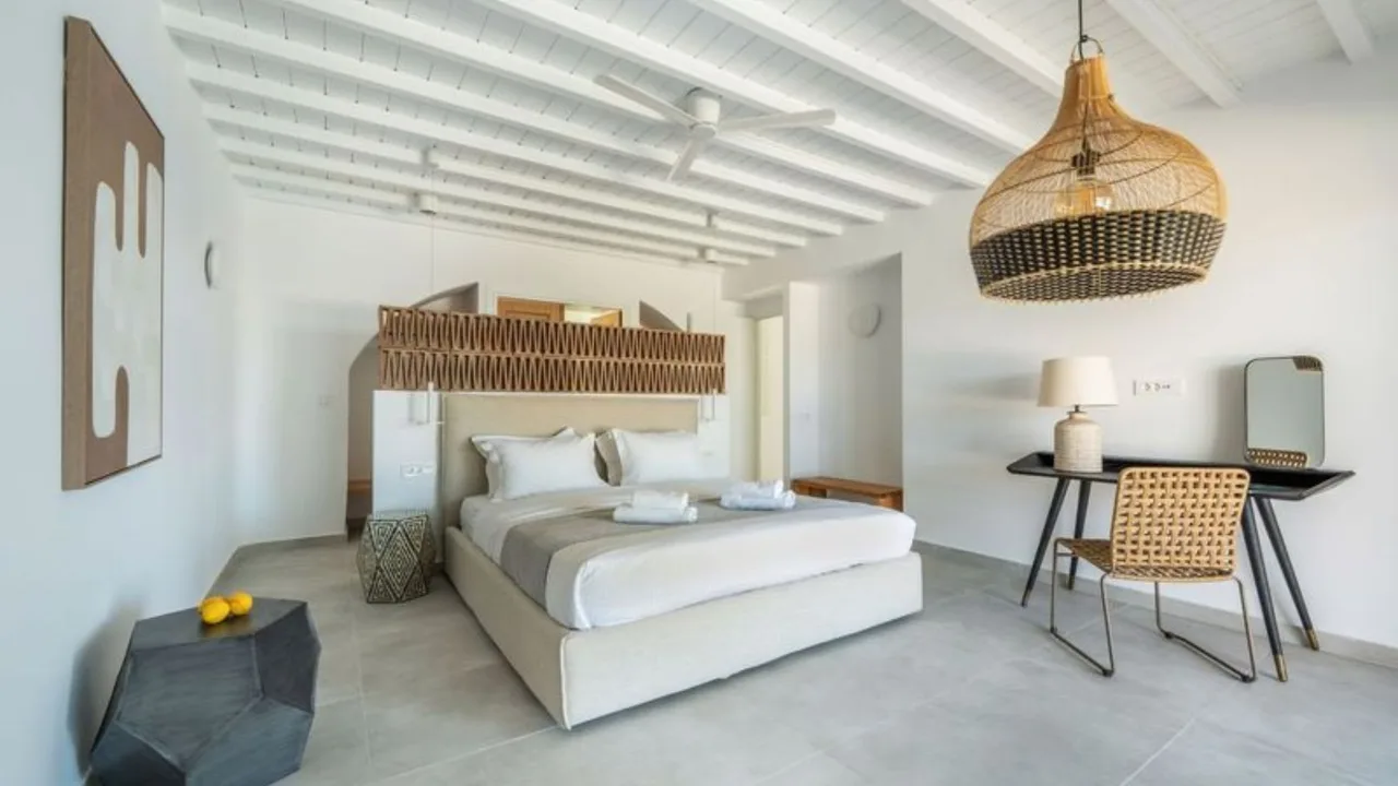 Spacious Retreat in Kanalia Mykonos photo 3