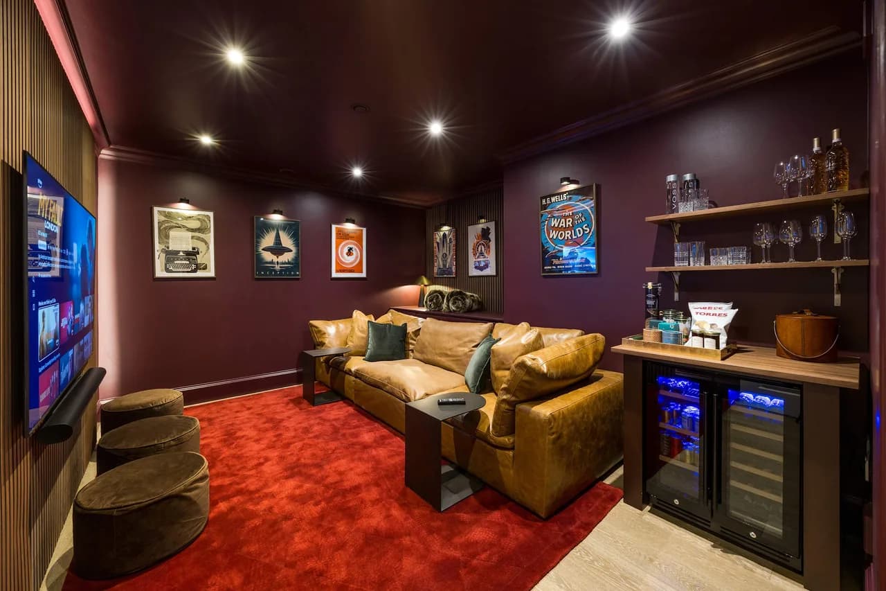 Luxury Four Bedroom Villa in Central London photo 5