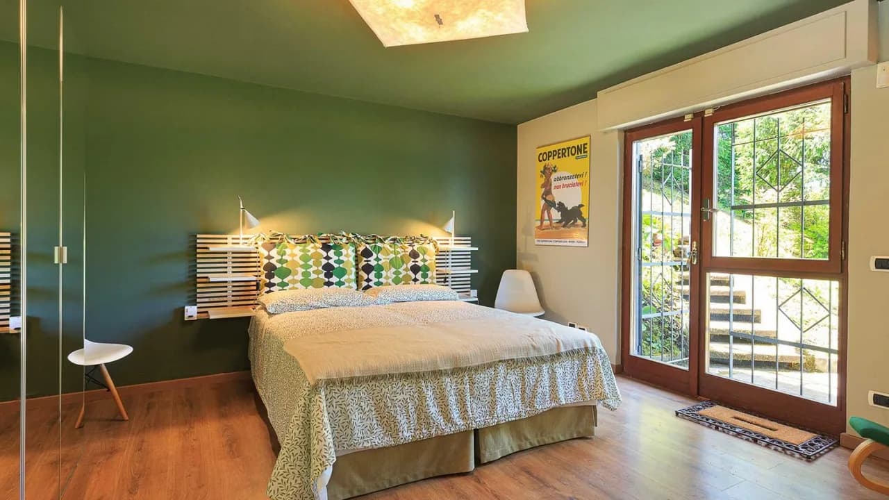 Charming Villa Near Arona Promenade photo 3