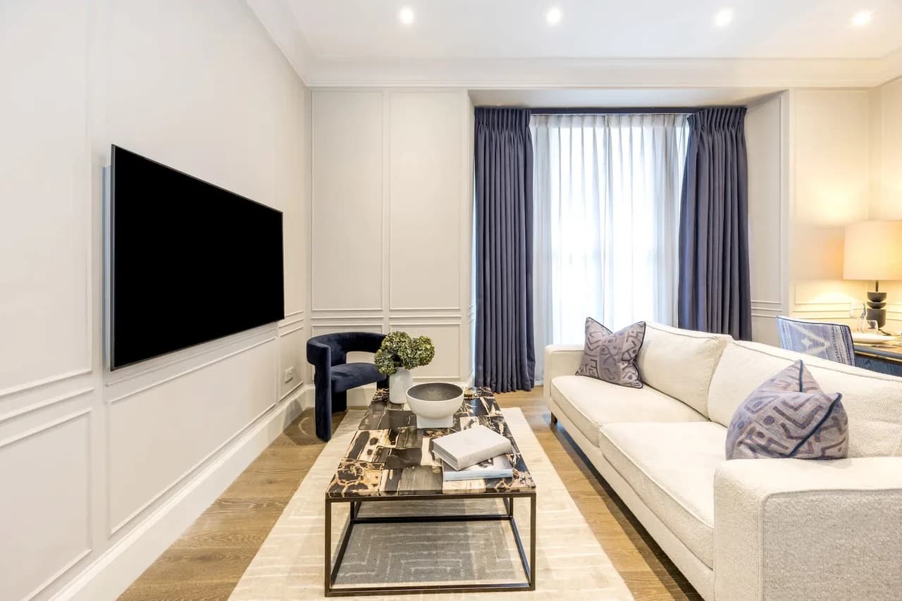 Elegant Two Bedroom Retreat in Knightsbridge London photo 5