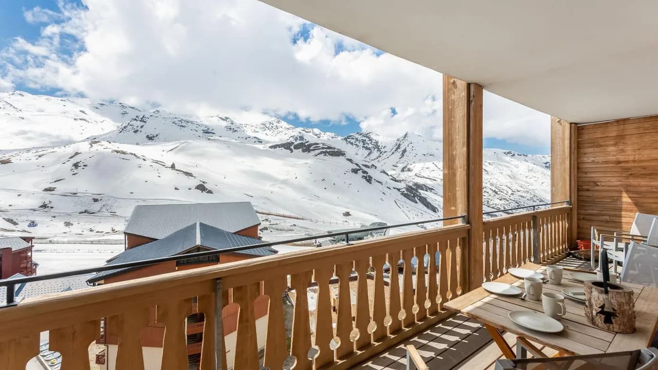 Val Thorens Chalet With Fireplace photo 5
