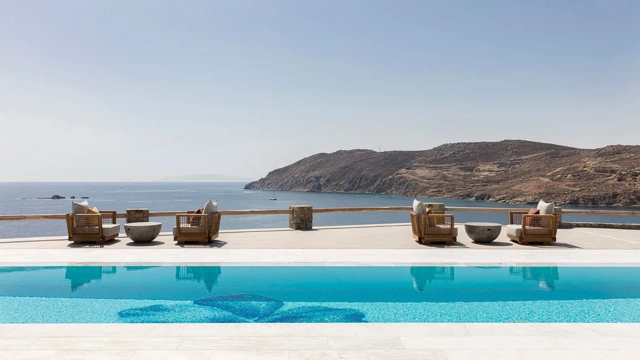 Charming Mykonos Villa With Infinity Pool photo 5