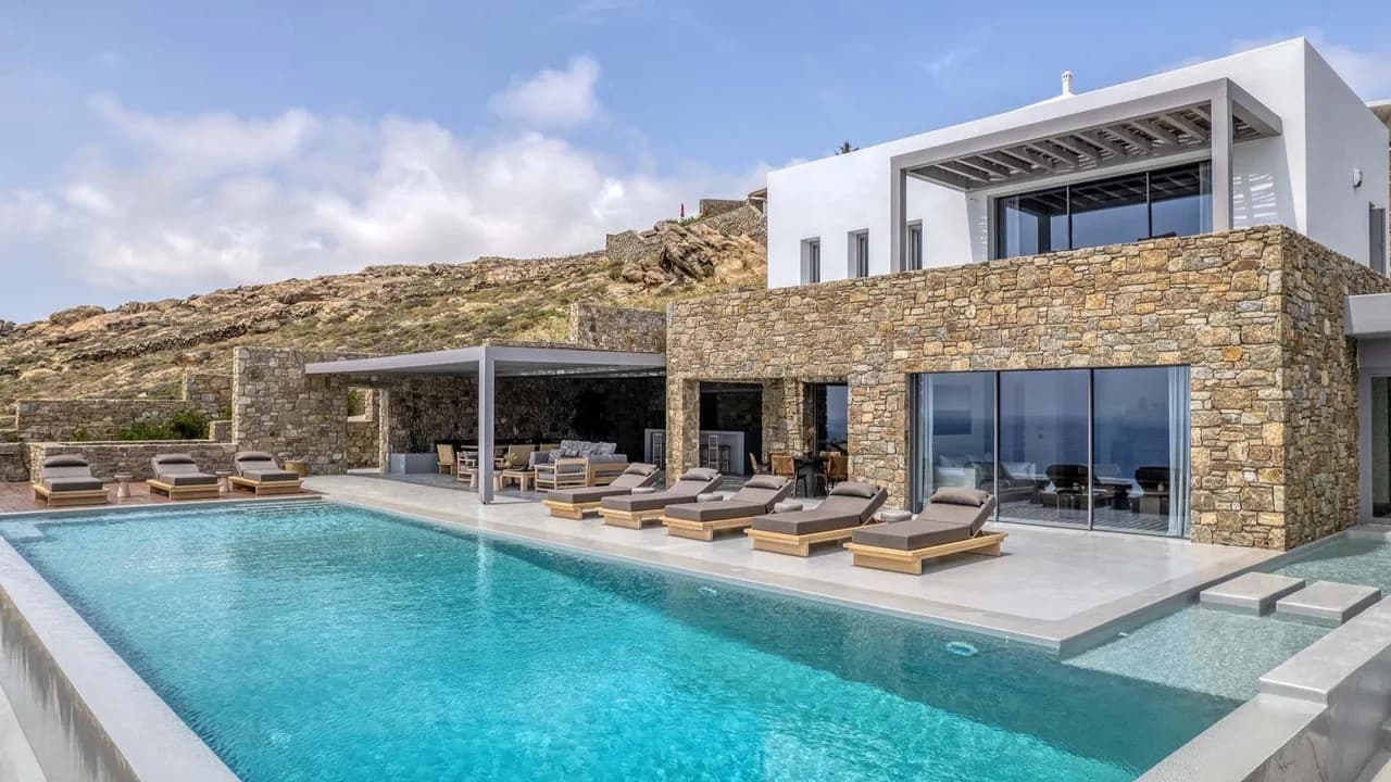 Seaview Villa With Heated Infinity Pool